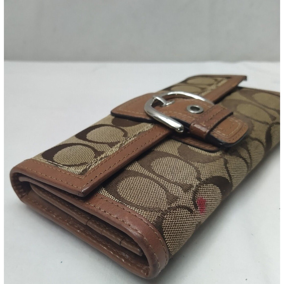 Coach Signature Brown Canvas Leather Buckle Credit Card Trifold Wallet - Picture 16 of 16